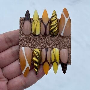Stylish Gold and Brown Press-On Nails